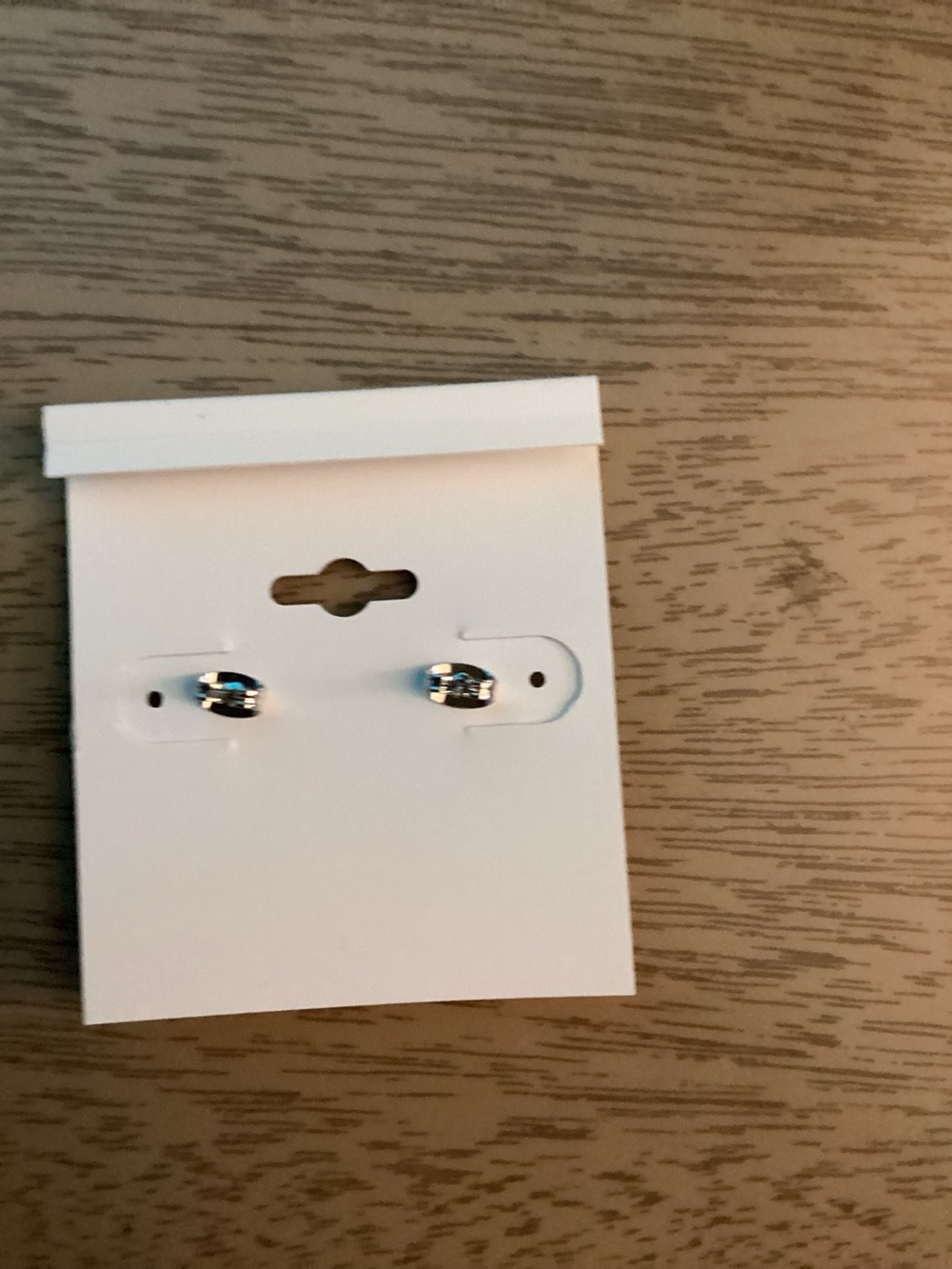 Lori’s Gifts Silvertone Butterfly Earrings New - Picture 5 of 7